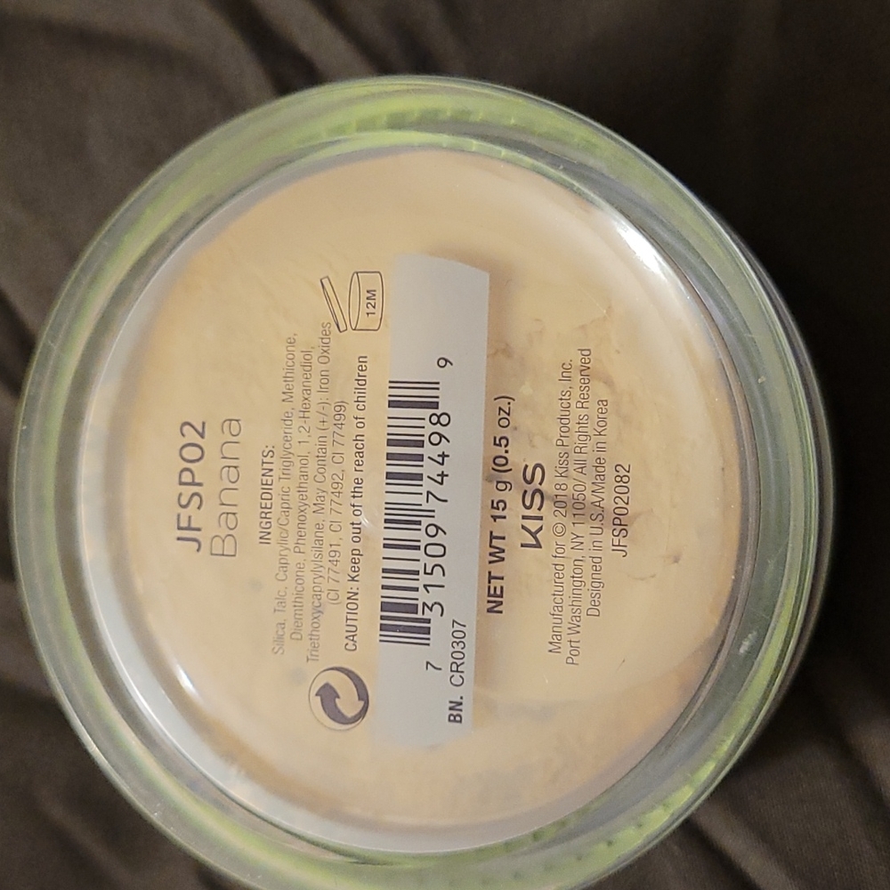 setting powder - Picture 2 of 3